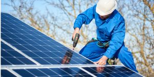 Installation Maintenance Panneaux Solaires Photovoltaïques à Poilly